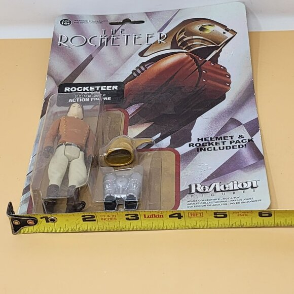 The Rocketeer Fully Poseable Action Figure Helmet & Rocket Funko Action Figures - Picture 8 of 8